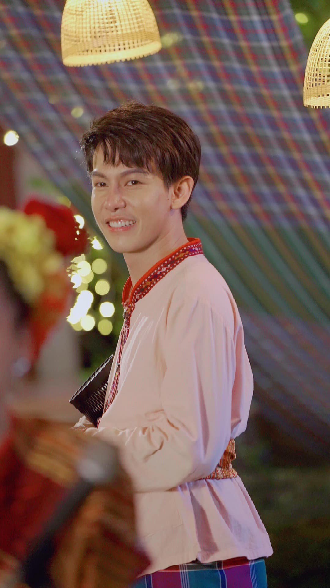 ครูเต้น โดนยึดรถ 8 ล้าน