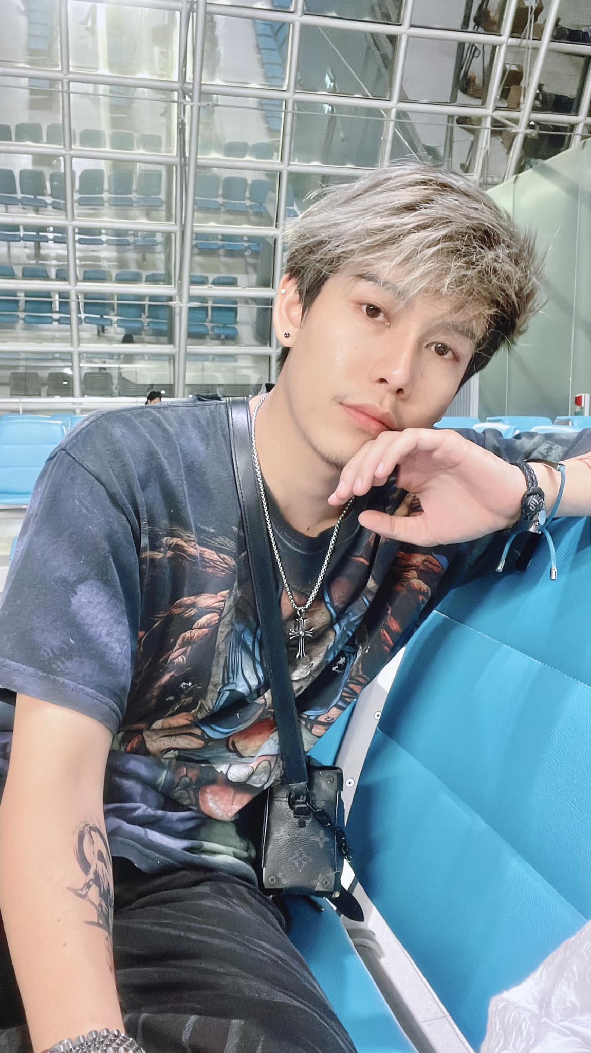ครูเต้น โดนยึดรถ 8 ล้าน