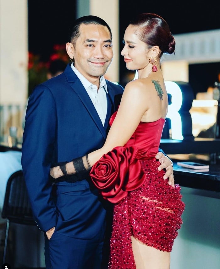 ความสัมพันธ์ อุ้ม บอล