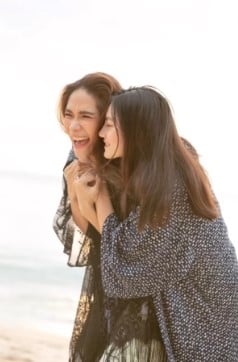 ความเห็นชาวเน็ต ดราม่า คลอดีน-พลอย สัมภาษณ์ปมนอกใจ