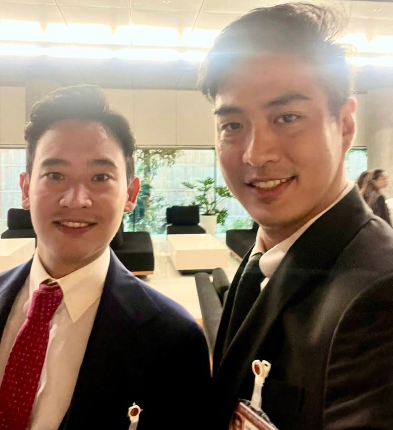 ชัยวัฒน์ สถาวรวิจิตร ประวัติ