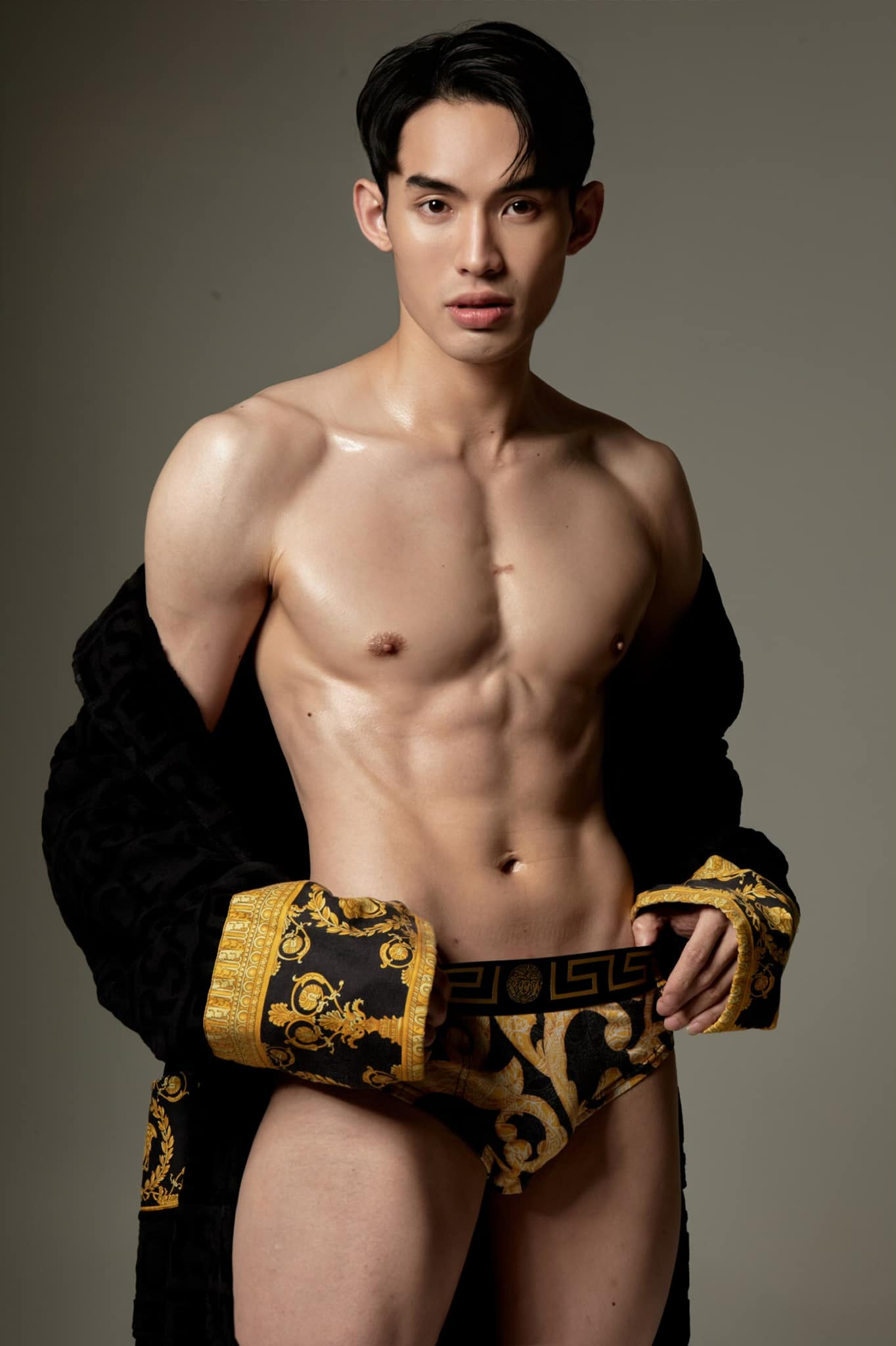 ดีเจ มะตูม ล่าสุด โชว์หุ่น
