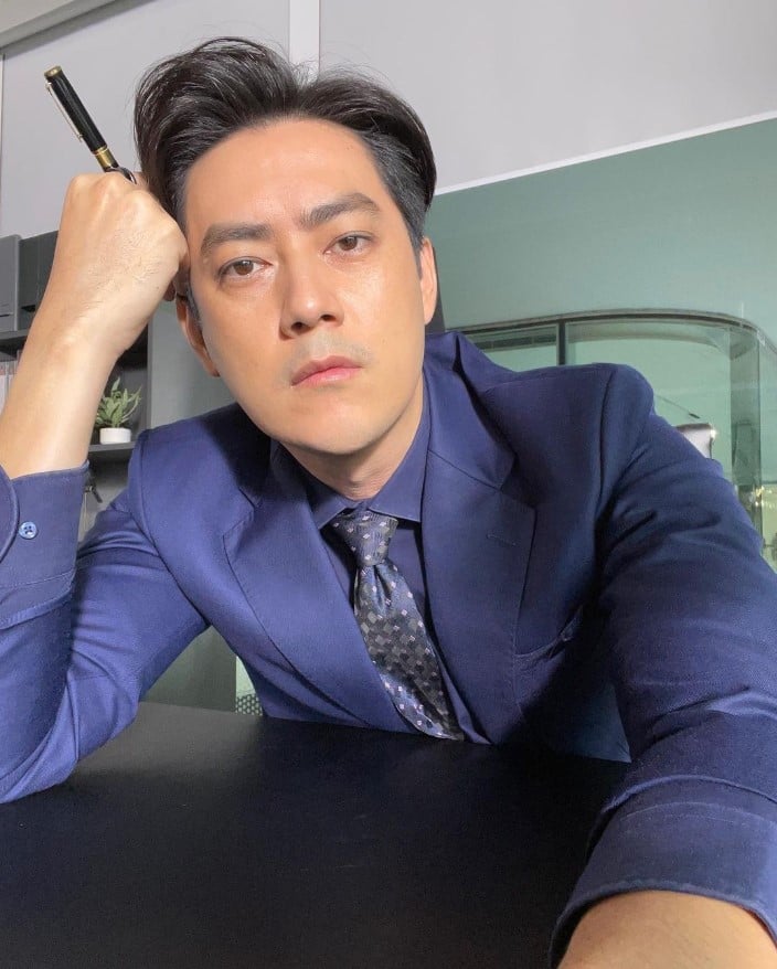 ฟิล์ม รัฐภูมิ ดีเจเพชรจ้า FOREX-3D