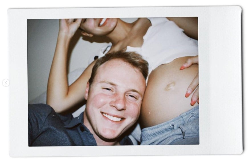 ฟ้า ยงวรี ท้องโต