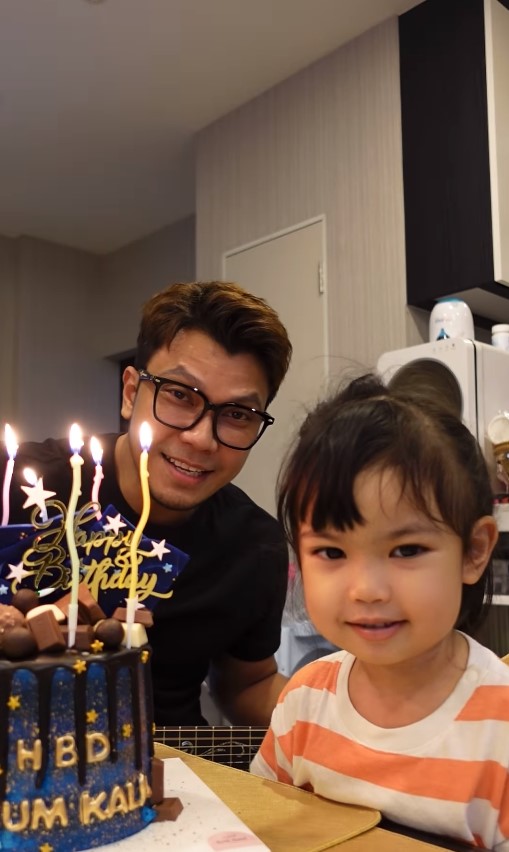 วันเกิด หนุ่ม กะลา 10 กรกฎาคม 2566 อายุครบ 42 ปี ร่วมกับลูกสาว 2023