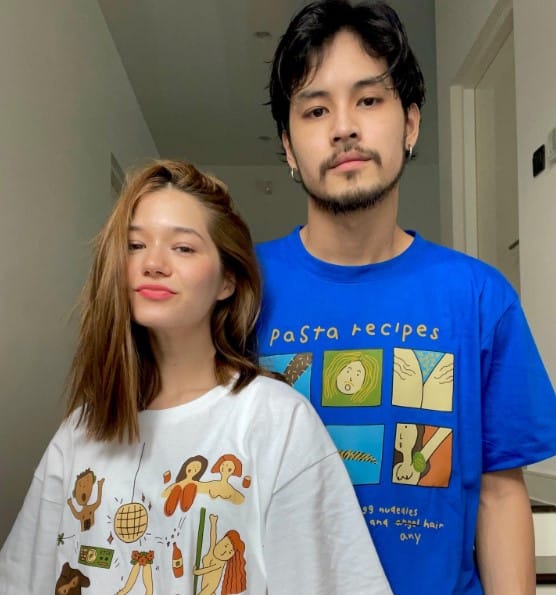 วี เก้า คู่รักเสียงดีเลิกเงียบ