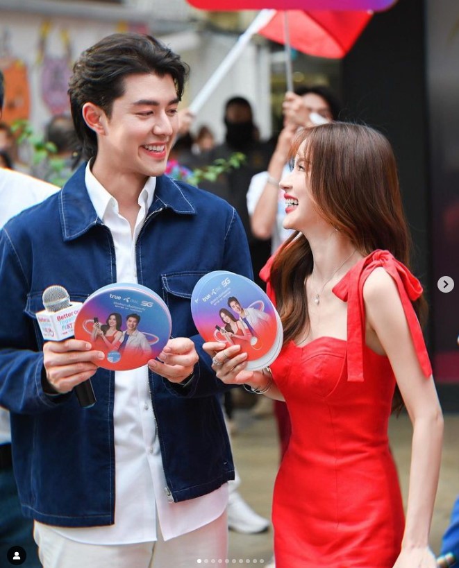 “หมู พิมพ์ผกา” อันฟอลโลว์ “ใบเฟิร์น พิมพ์ชนก”