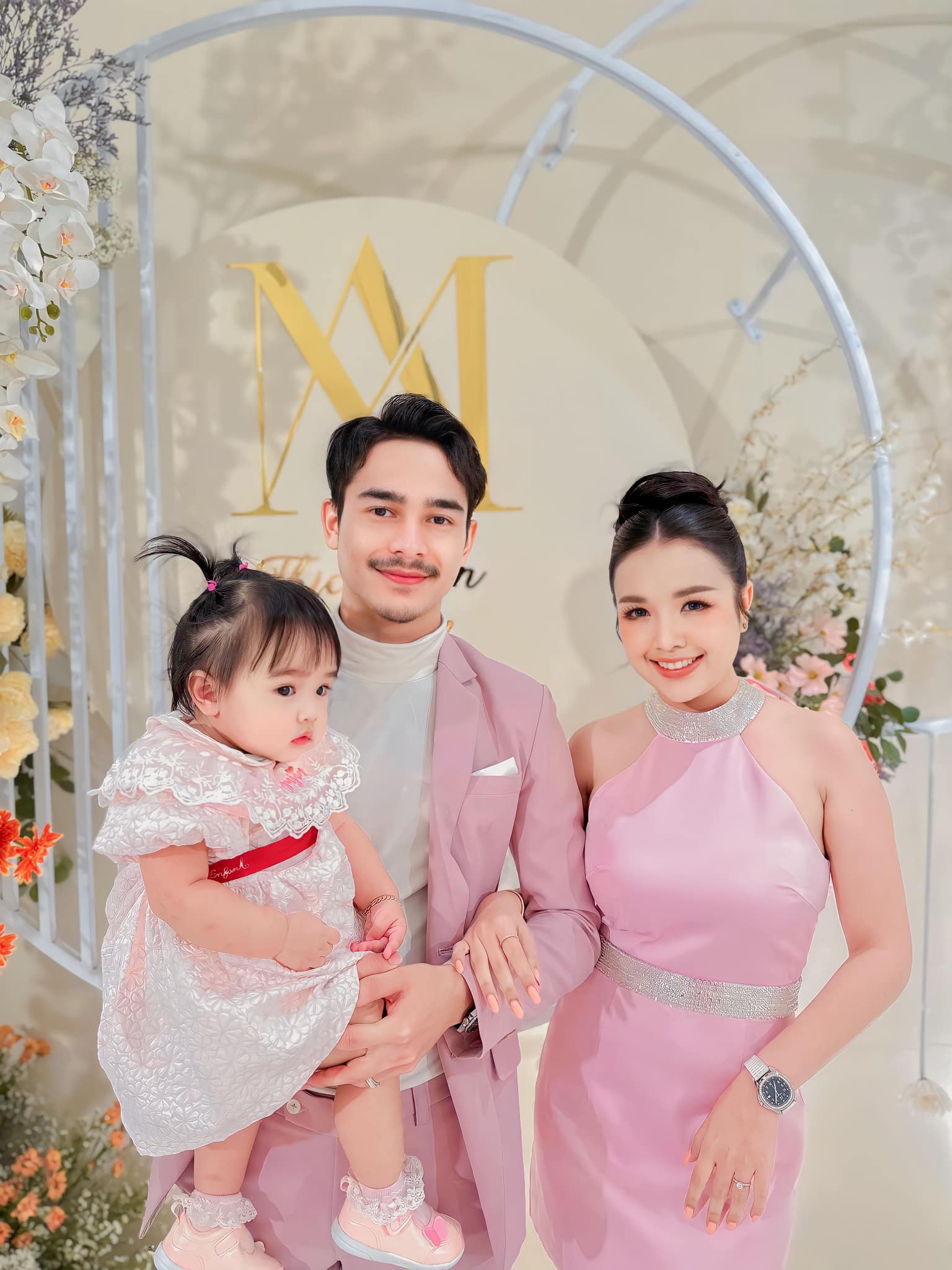 เจนนี่ รัชนก ห้ามนำรูปไปสร้างรายได้