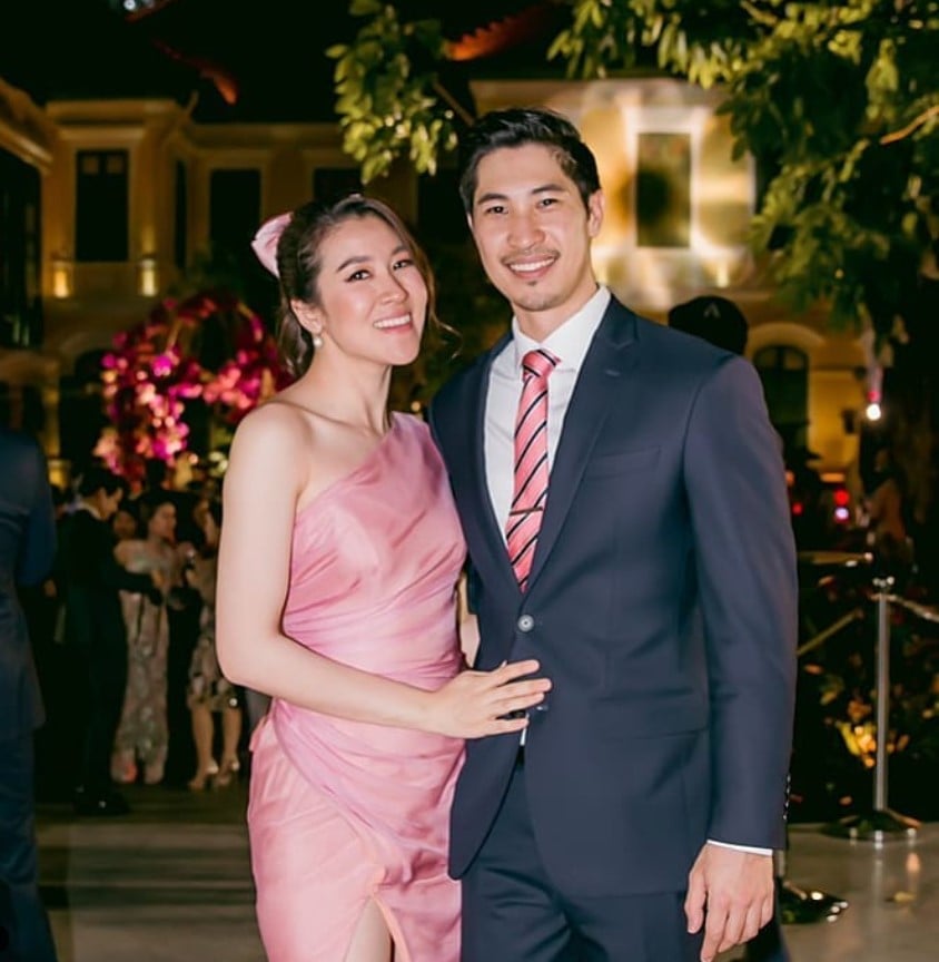 เชียร์ ไม่เลิก ไฮโซบิ๊ก