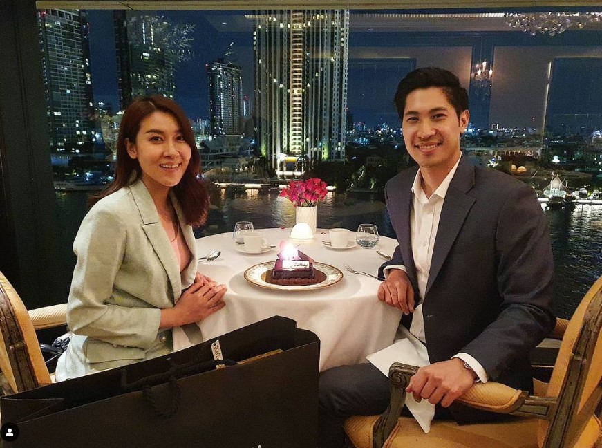 เชียร์ ไม่เลิก ไฮโซบิ๊ก