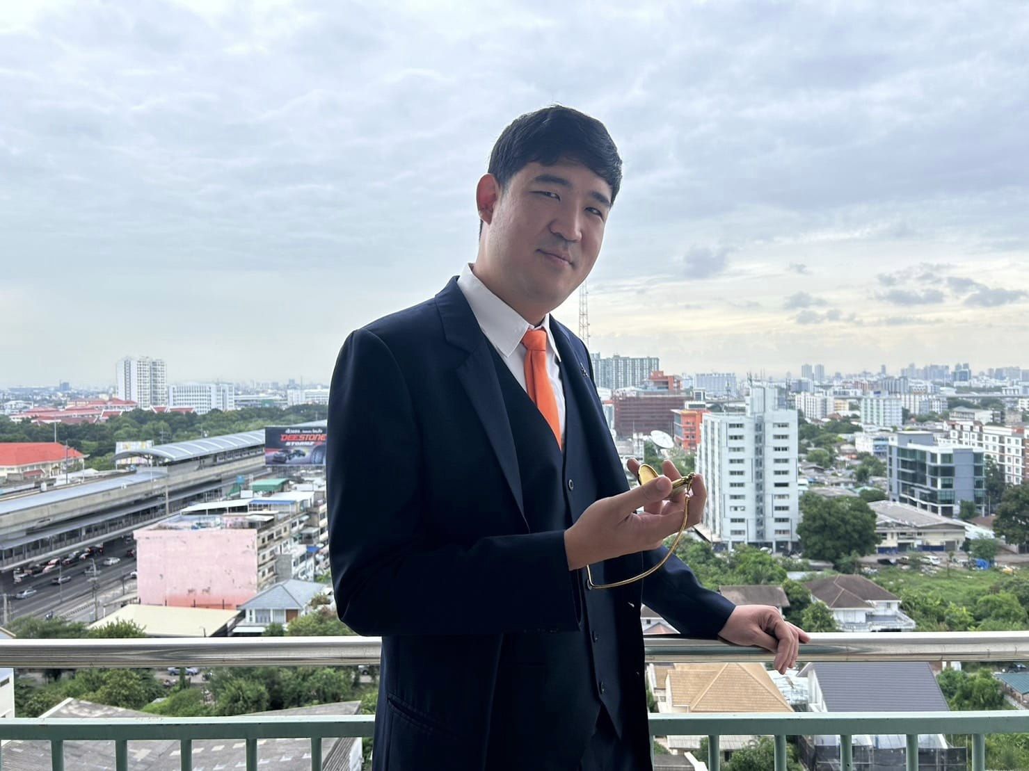 เท่าพิภพ
