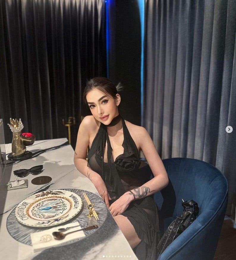 เบล บุษยา ไลฟ์สด ขับรถ เปิดเสื้อ