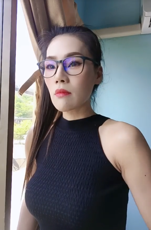 แม่ฟร้อง ศุภกิจ ปิดโซเชียล