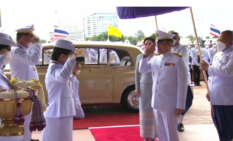 เลขทะเบียนรถมงคล ในหลวง ร.10 เสด็จฯ เปิดประชุมสภา