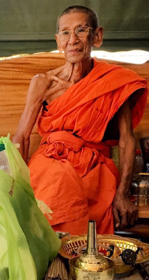 เลขมงคล หลวงปู่สนม มรณภาพ