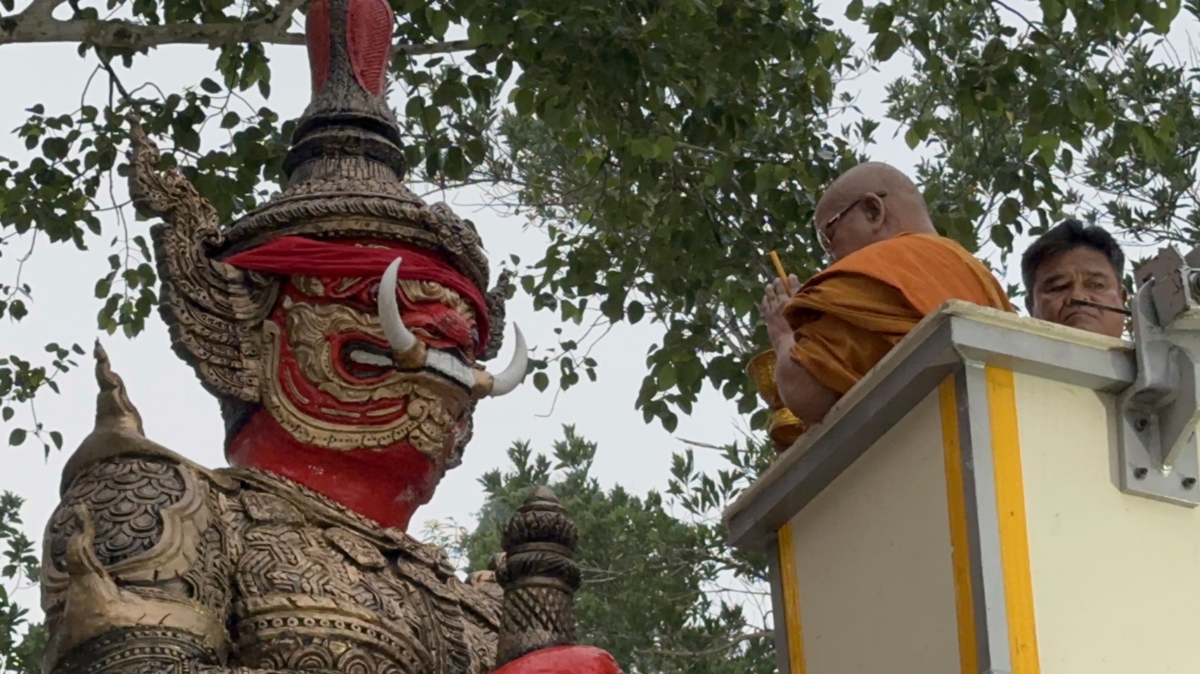 เลขเด็ด พิธีบวงสรวงท้าวเวสสุวรรณ วัดเนินสุข 31 7 66