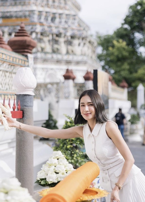 เลขเด็ด เนย โชติกา วันเกิด 2566 เลขหวย