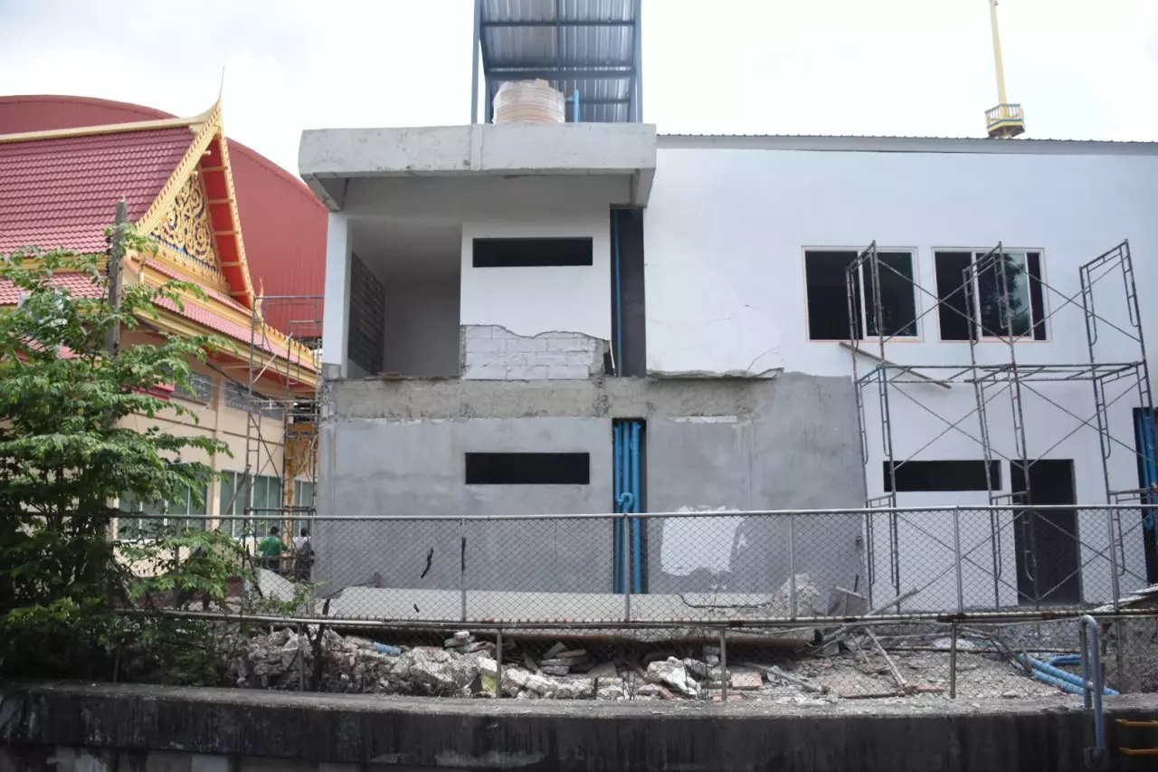 เหตุคานปูนถล่ม