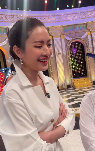 แอฟ ทักษอร ดูสด พิธา ฟีตแบค 2566