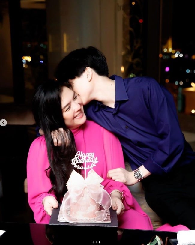 โบ ชญาดา โพสต์ด่าใคร