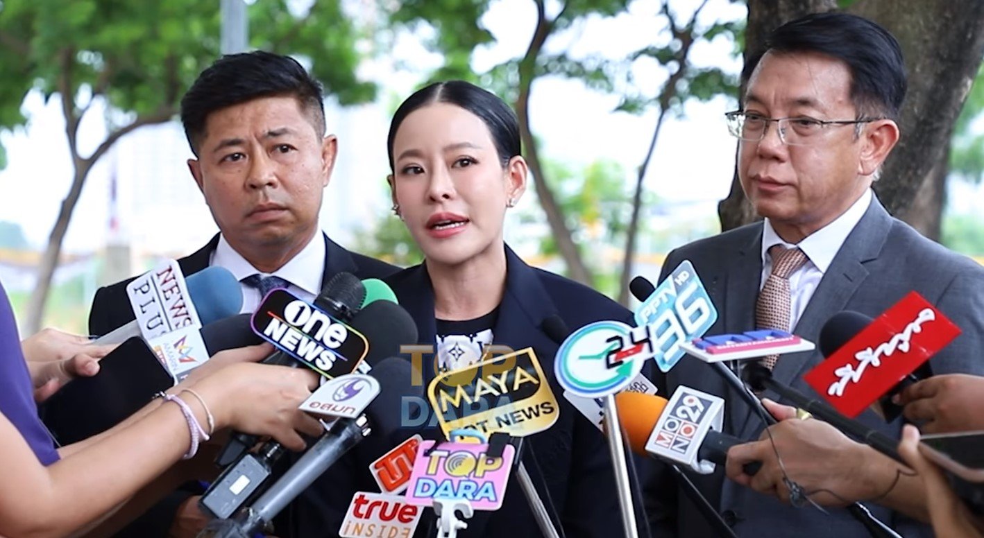 หนิง ปณิตา ทนายมือที่ 3