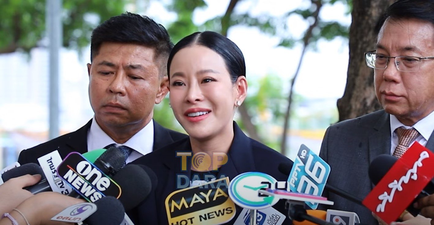 หนิง ปณิตา ทนายมือที่ 3