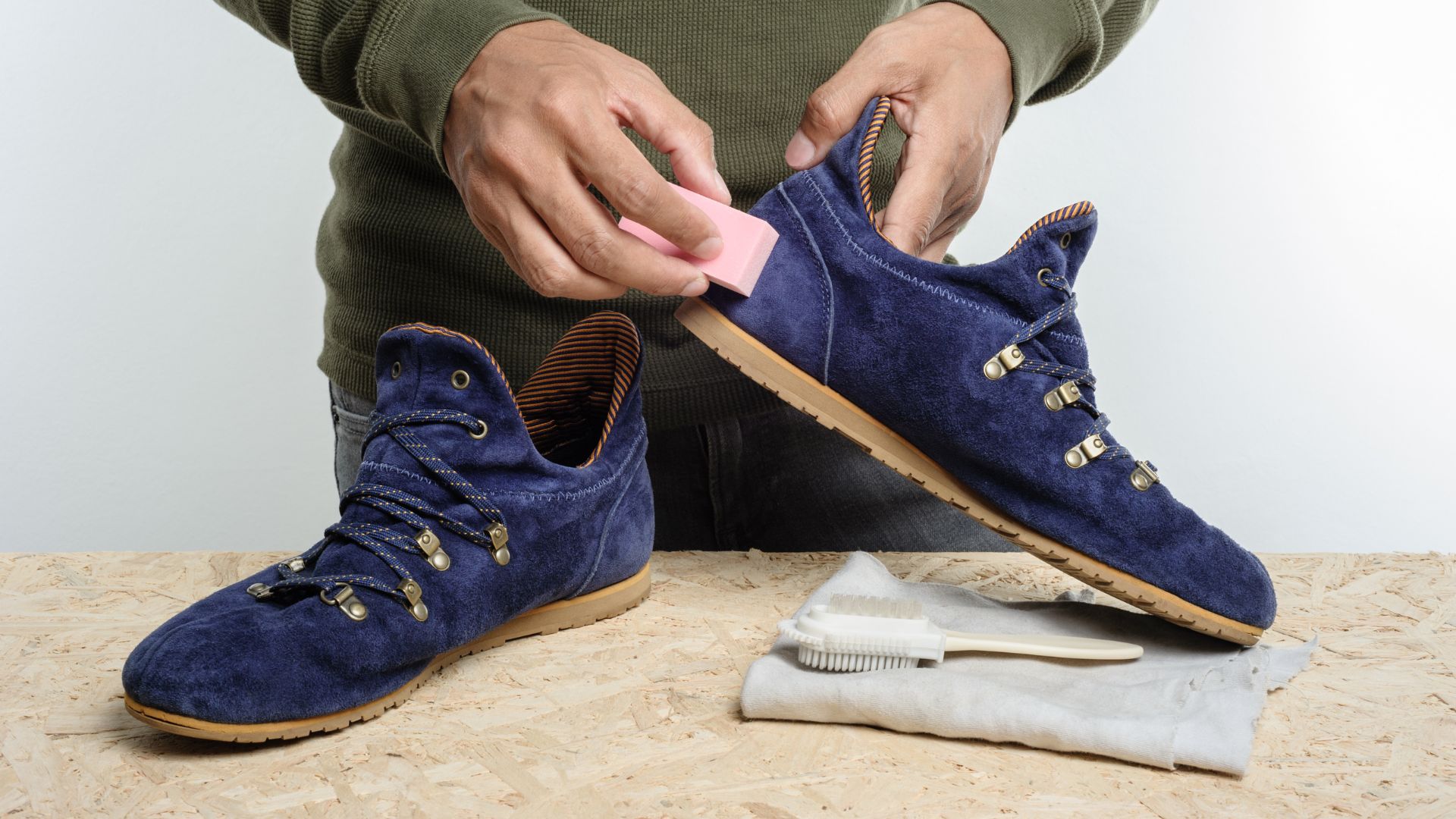 19 วิธีดับกลิ่นรองเท้า 2566