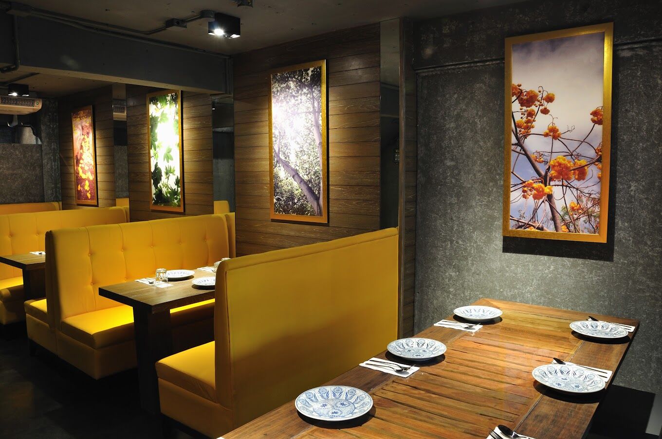 Supanniga-Eating-Room-by-Khun-Yai-1-1