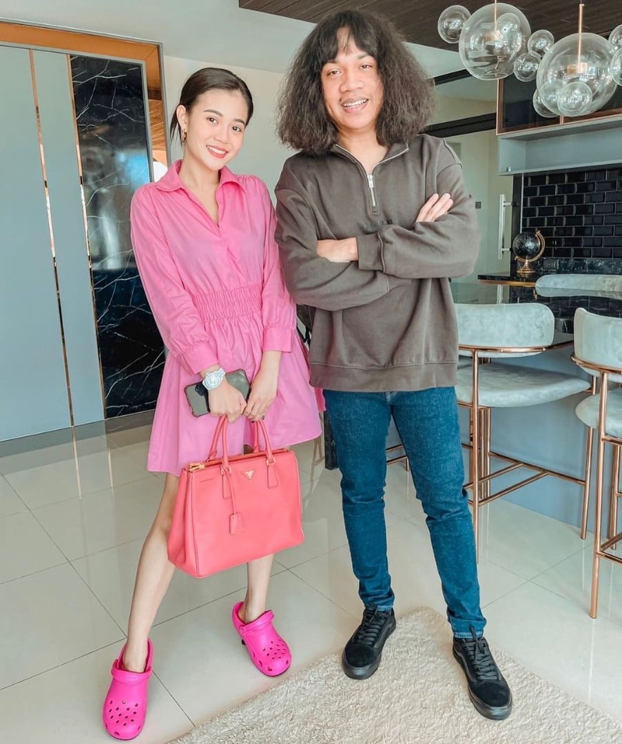 ลำใย ปุ้ย L.กฮ.