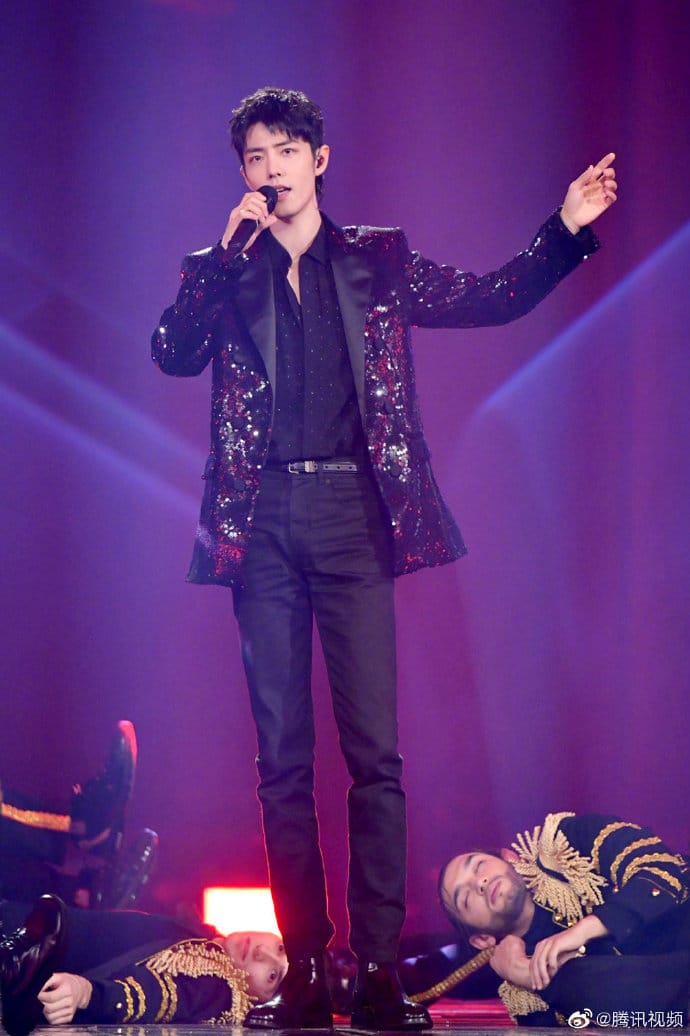 เซียวจ้าน ร้องเพลง