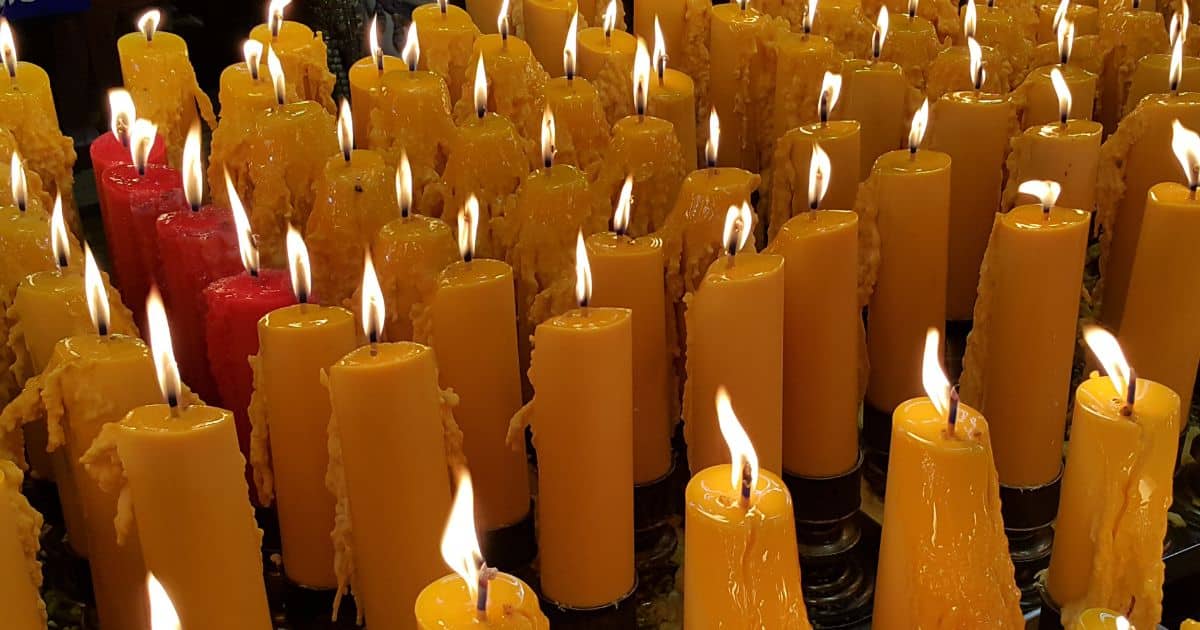 ของบูชาสำหรับวันขอเงินพระจันทร์