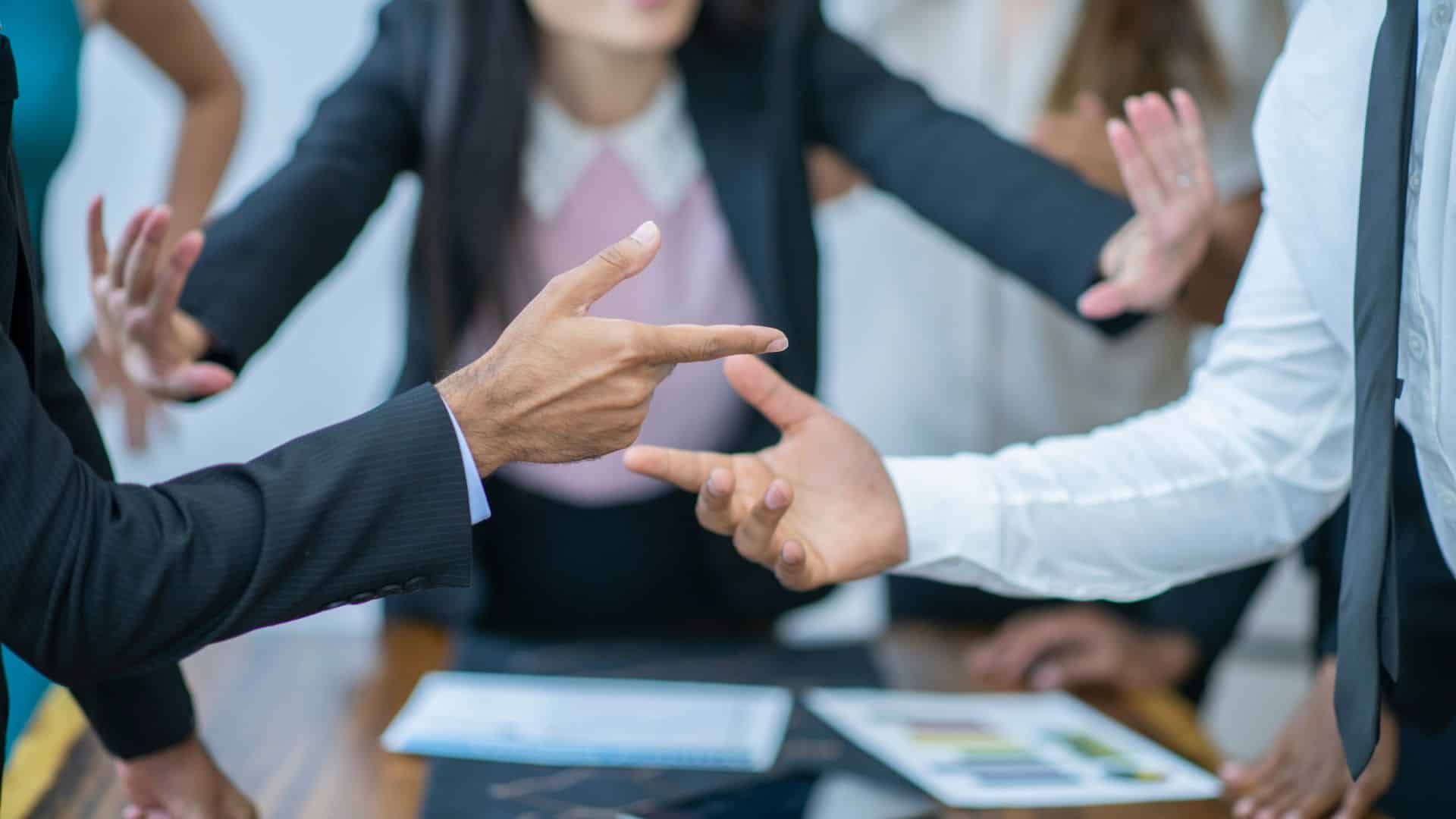 ครูด่าเด็กม.2 สามกีบ ไม่ยอมสอน