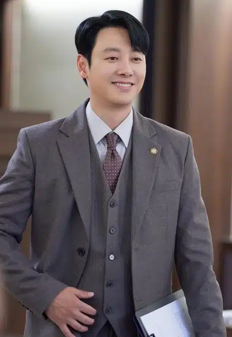 คิมดงอุค กำลังจะแต่งงาน!