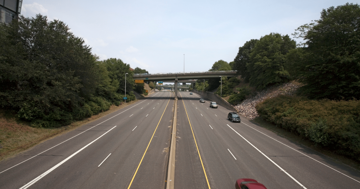 คุณสมบัติที่ดีของคนขับรถ