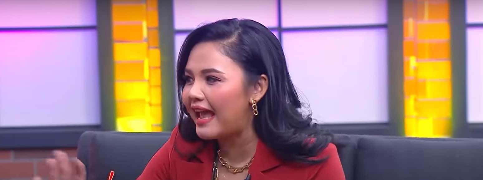 จ๊ะไหว้ตั๊กแตน 2566