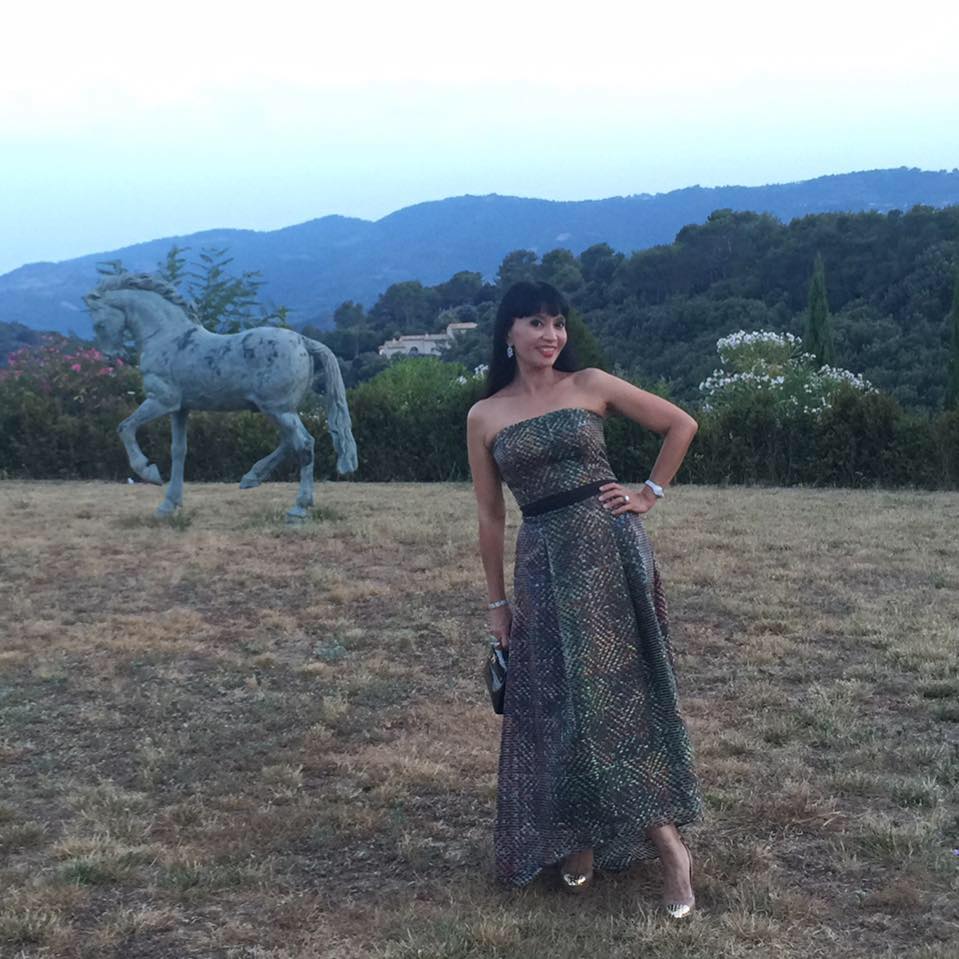 พักตร์พิไลทวีสิน