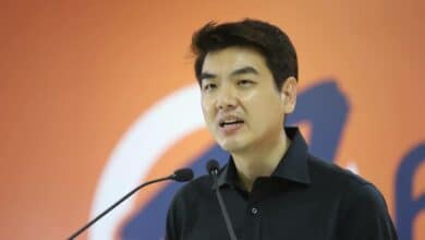 ทักษิณชินวัตรกลับไทย