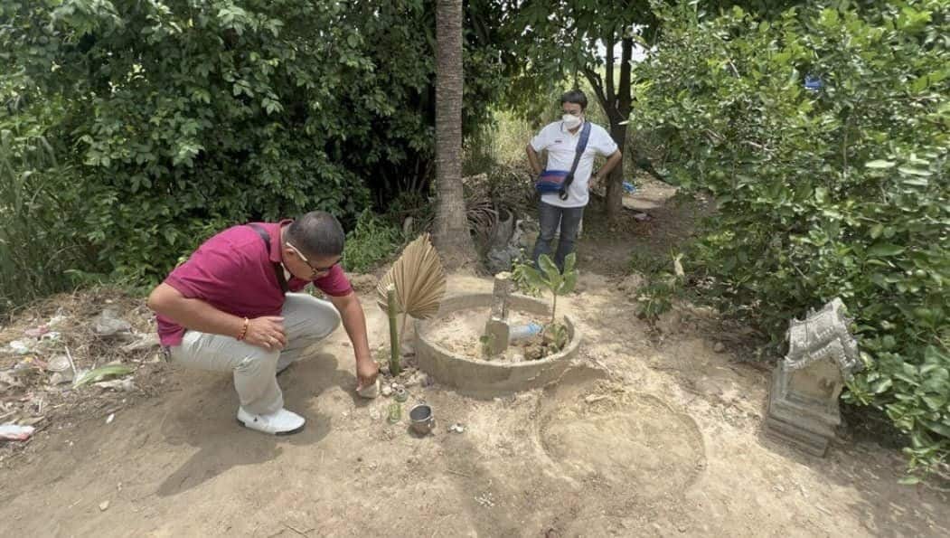 ผัวใช้ครกทุบหัวเมีย