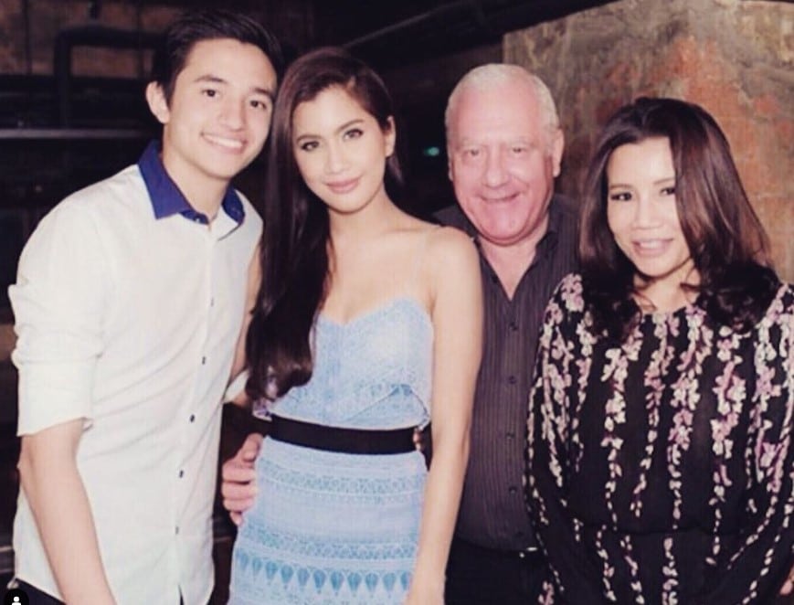 ภาพครอบครัว ปู ไปรยา