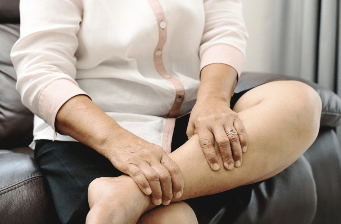 นวดกล้ามเนื้อเมื่อเป็นตะคริว