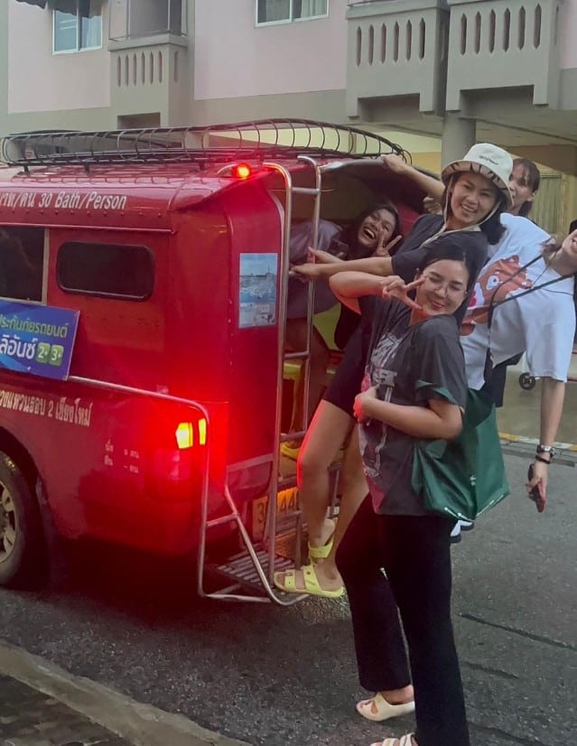 วอลเลย์บอลหญิงไทย โหนรถแดง เชียงใหม่ 2566