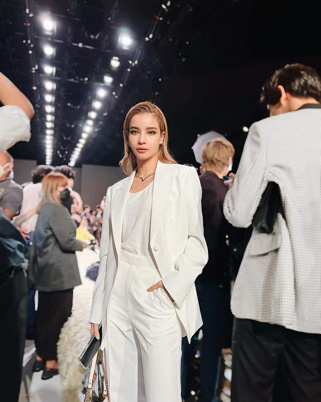 วิว วรรณรท โพสต์เศร้า