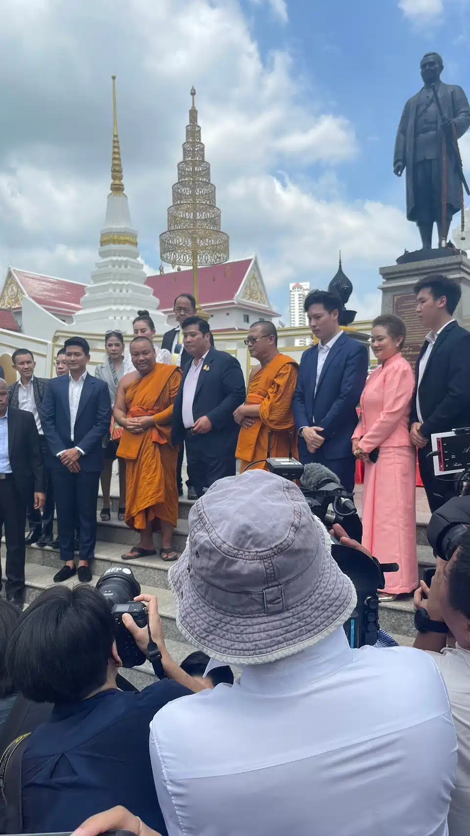 หมอปลาย ท่านอ้น