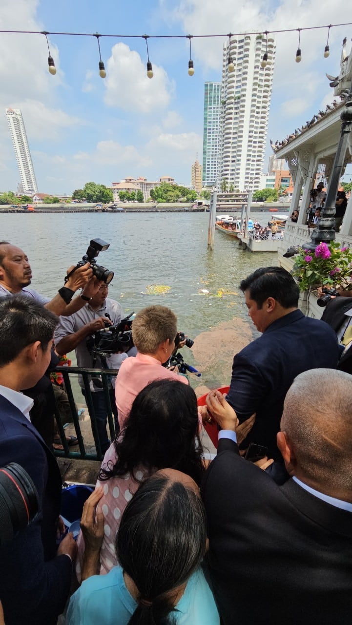 หมอปลายท่านอ้นทำบุญวัดยานนาวา