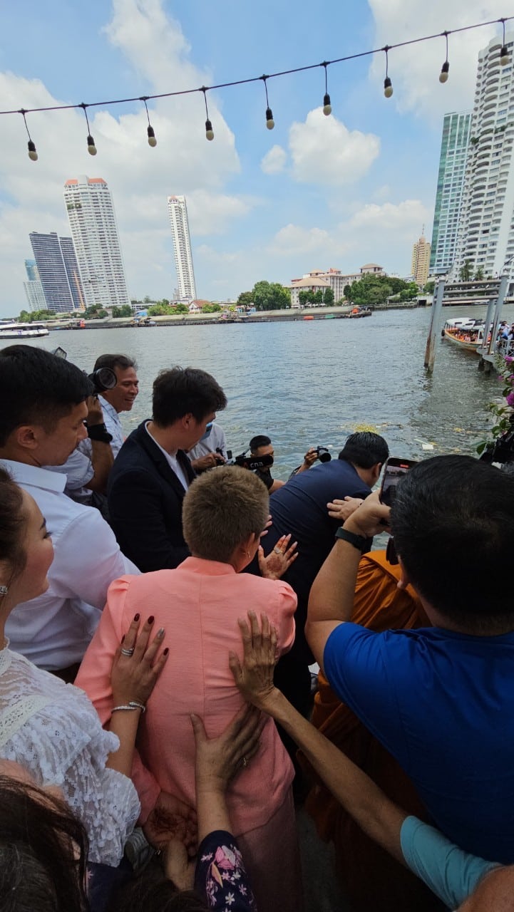 หมอปลายท่านอ้นทำบุญวัดยานนาวา