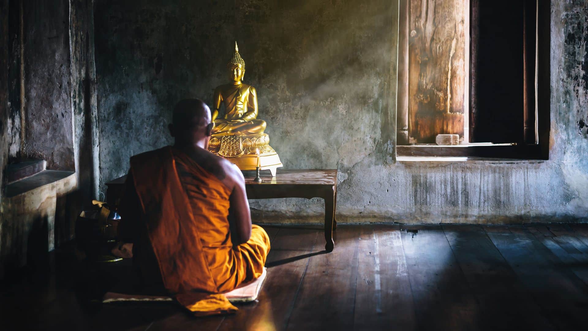 หลวงตา โดนหลอกเงิน 8 แสน