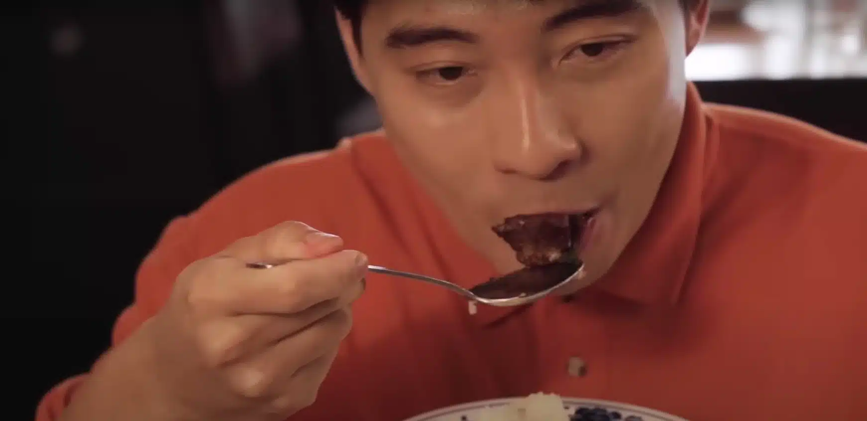 อังเคิล โรเจอร์ ดราม่า กัมพูชา ลาว