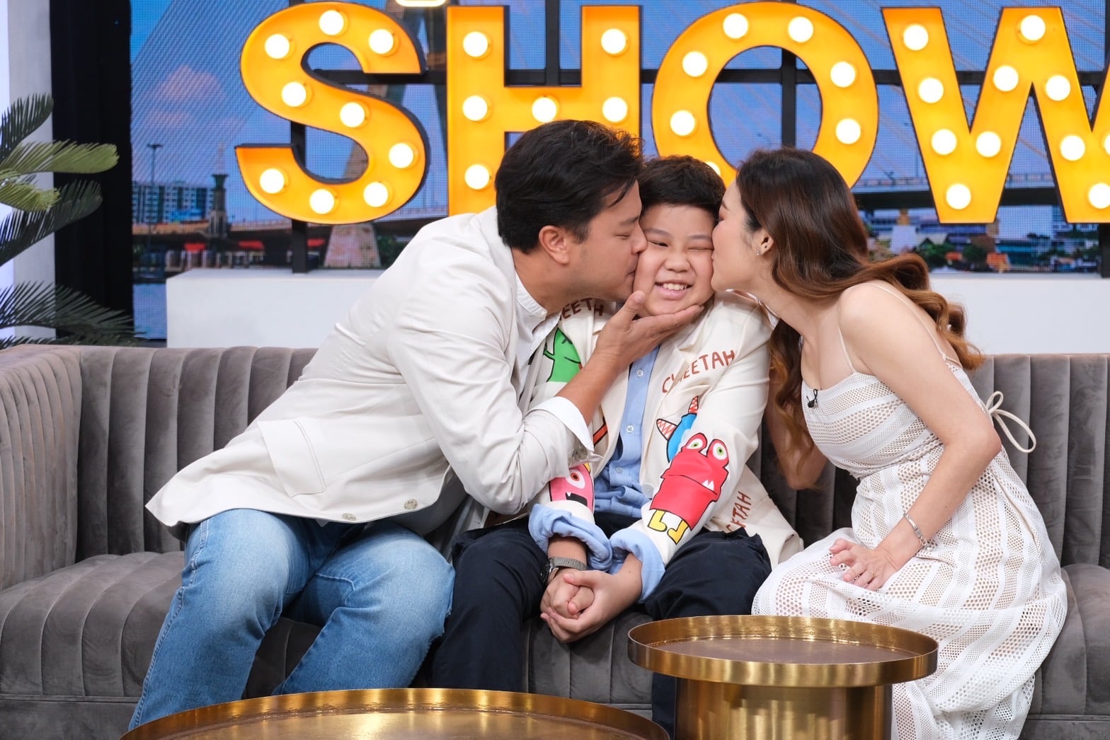 เส้นทางรัก เต้ น้ำหวาน