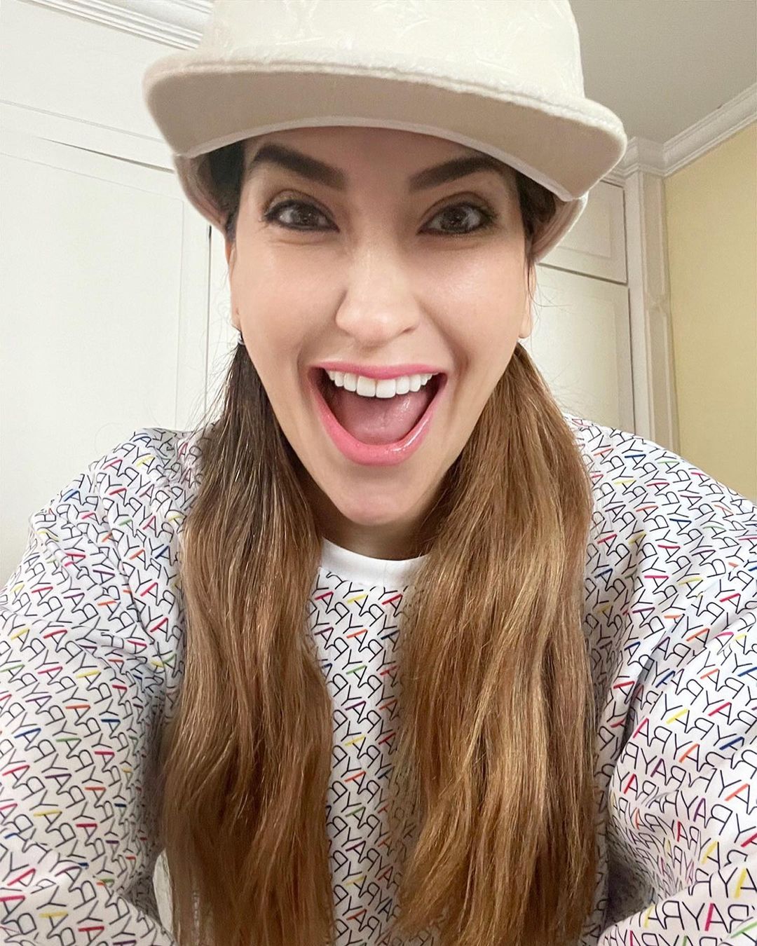 แองจี้ เฮสติ้ง ชีวิตหลังแต่งงาน