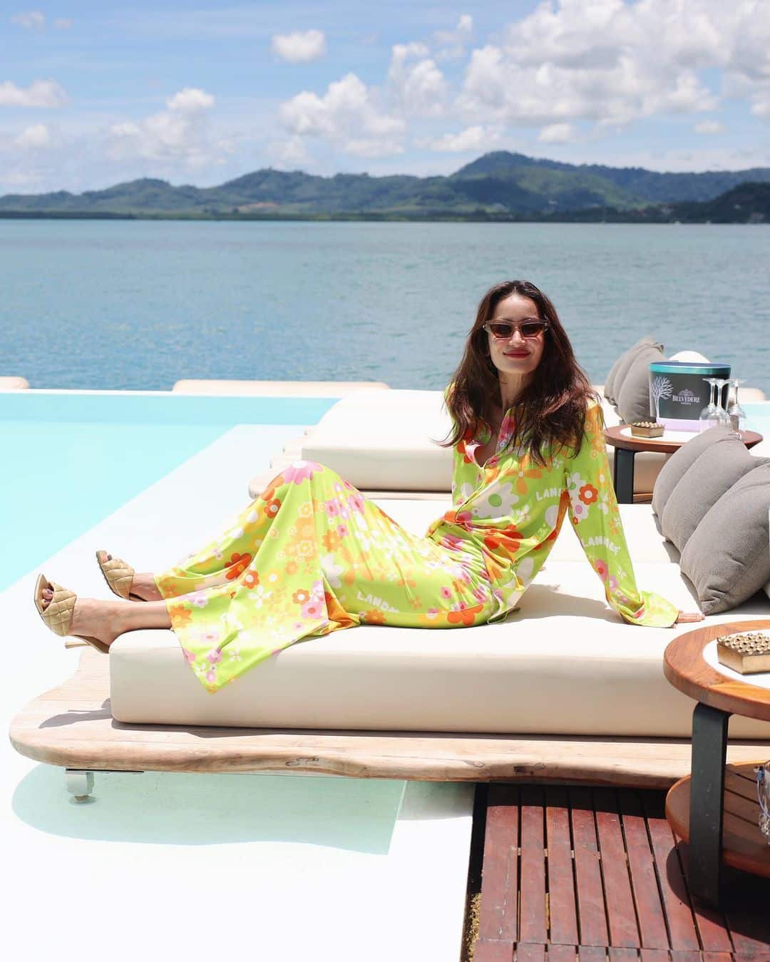 แอนทองประสมเที่ยวภูเก็ต